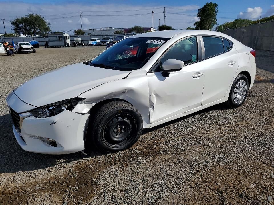 2018 MAZDA Mazda3