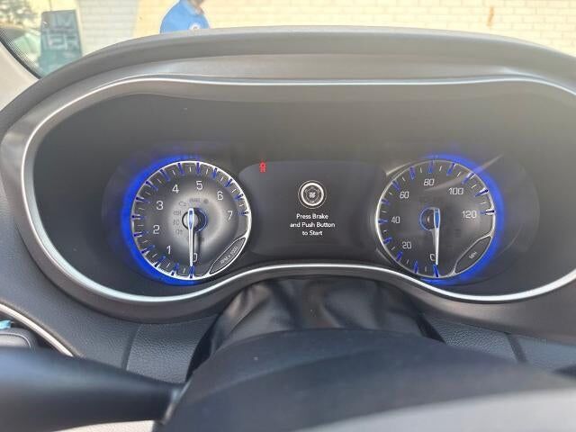 2022 CHRYSLER Pacifica