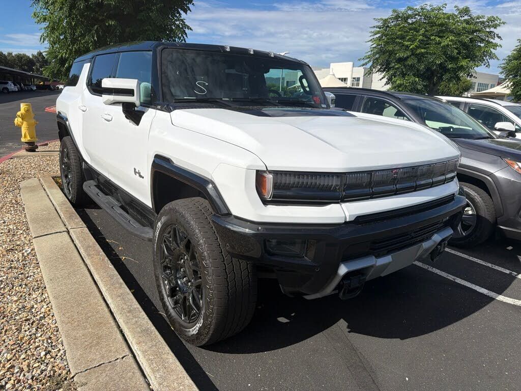 2025 GMC Hummer EV SUV