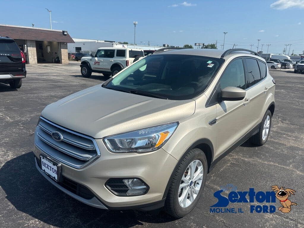 2018 FORD Escape