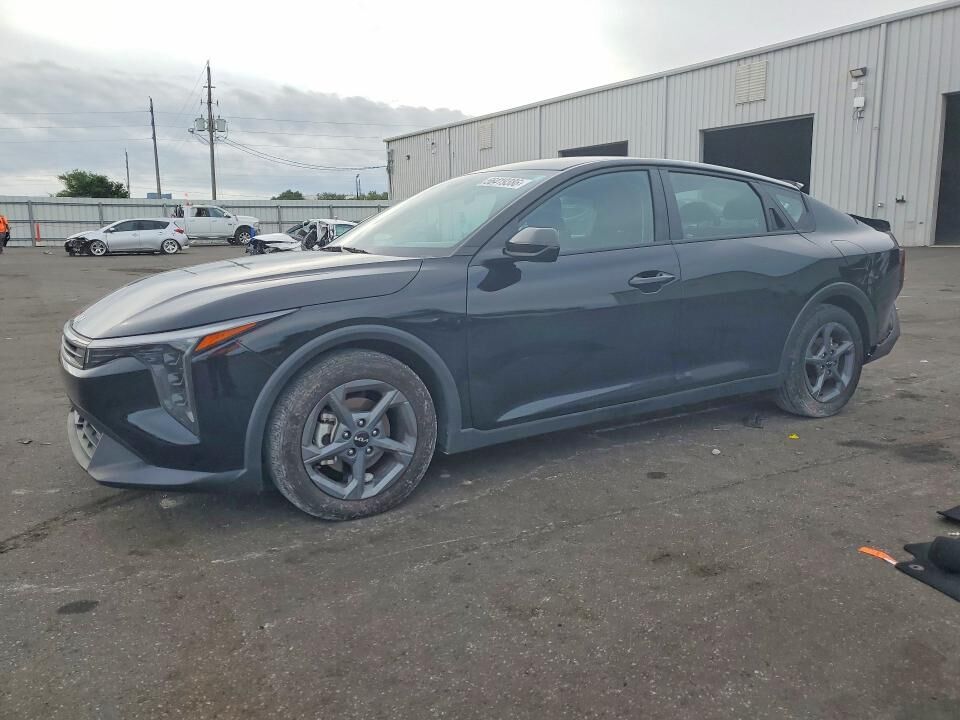 2025 KIA K4