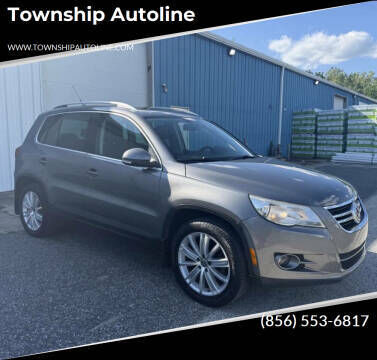 2011 VOLKSWAGEN Tiguan
