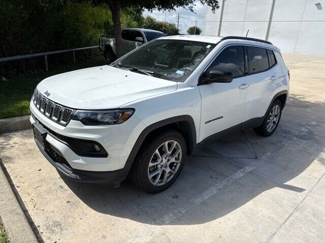 2023 JEEP Compass