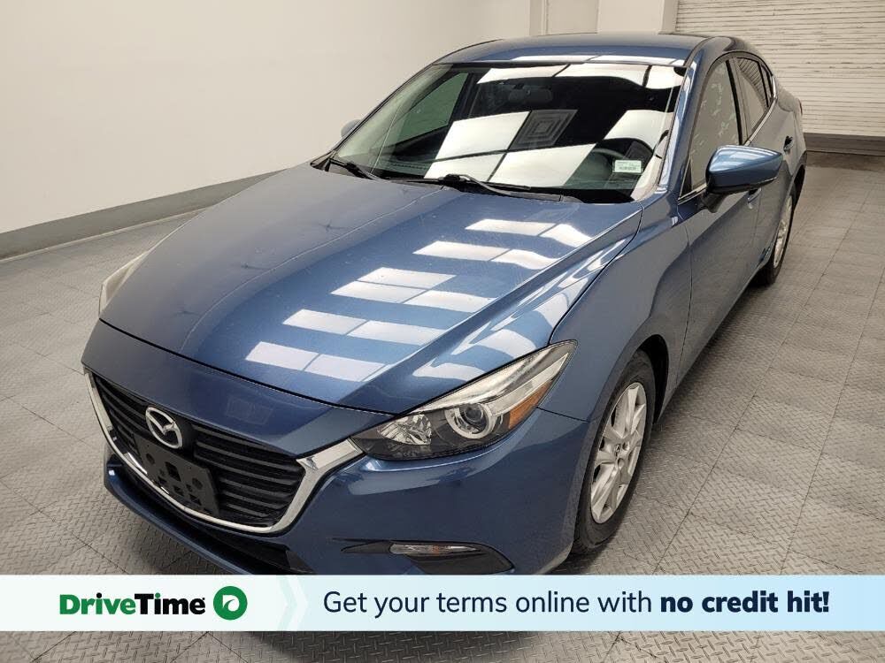 2017 MAZDA Mazda3