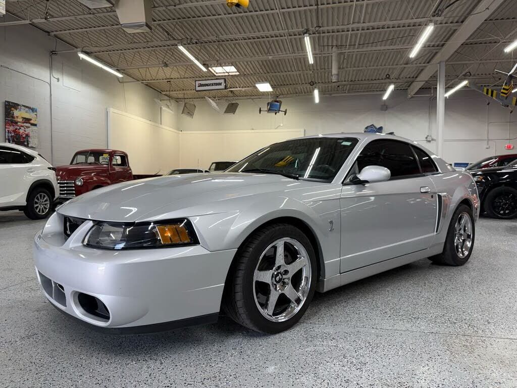 2003 FORD Mustang