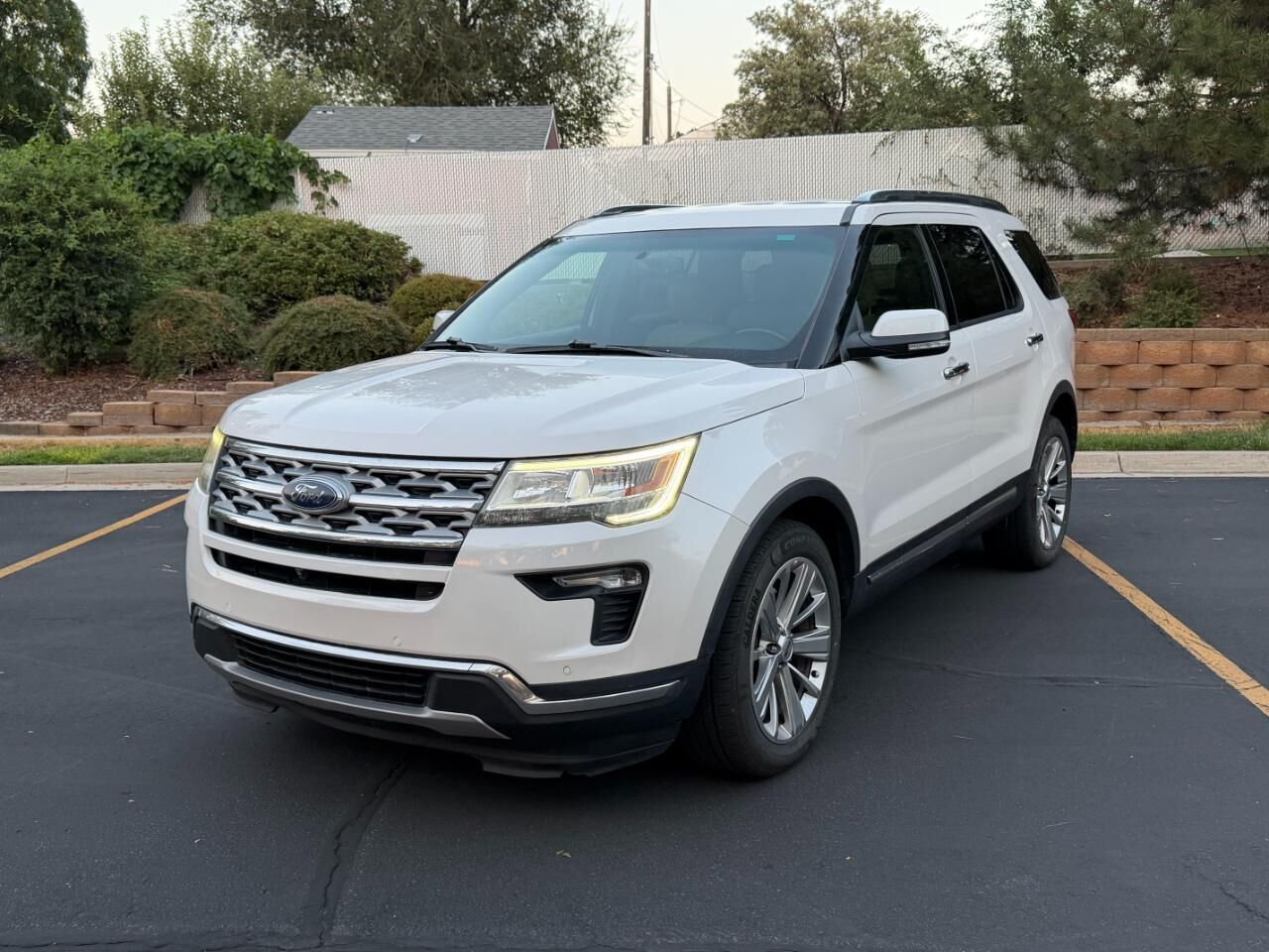 2019 FORD Explorer