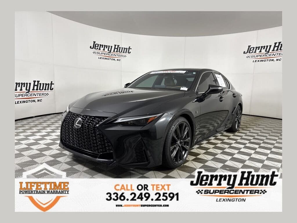 2024 LEXUS IS
