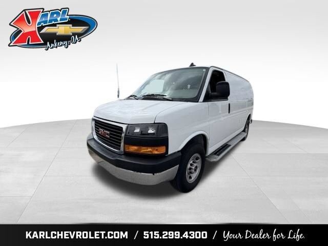 2025 GMC Savana