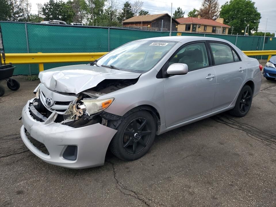 2011 TOYOTA Corolla