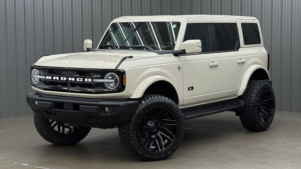 2025 FORD Bronco