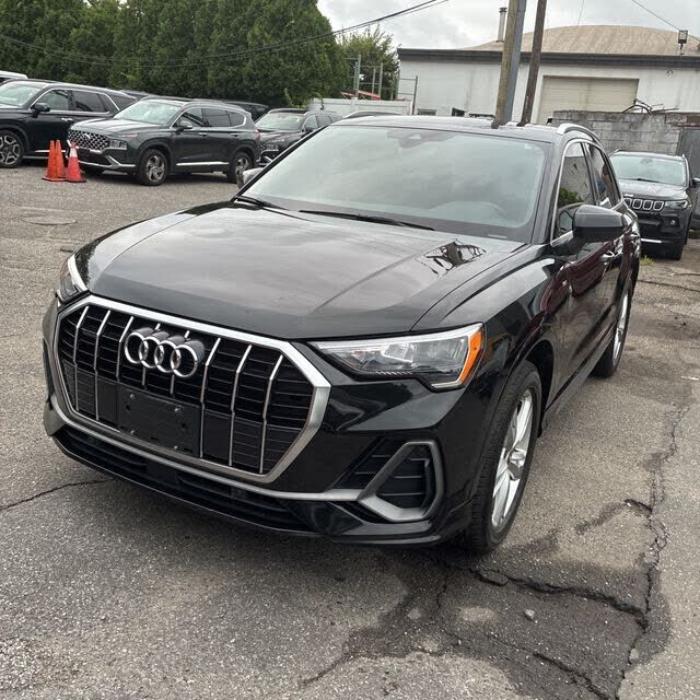 2022 AUDI Q3