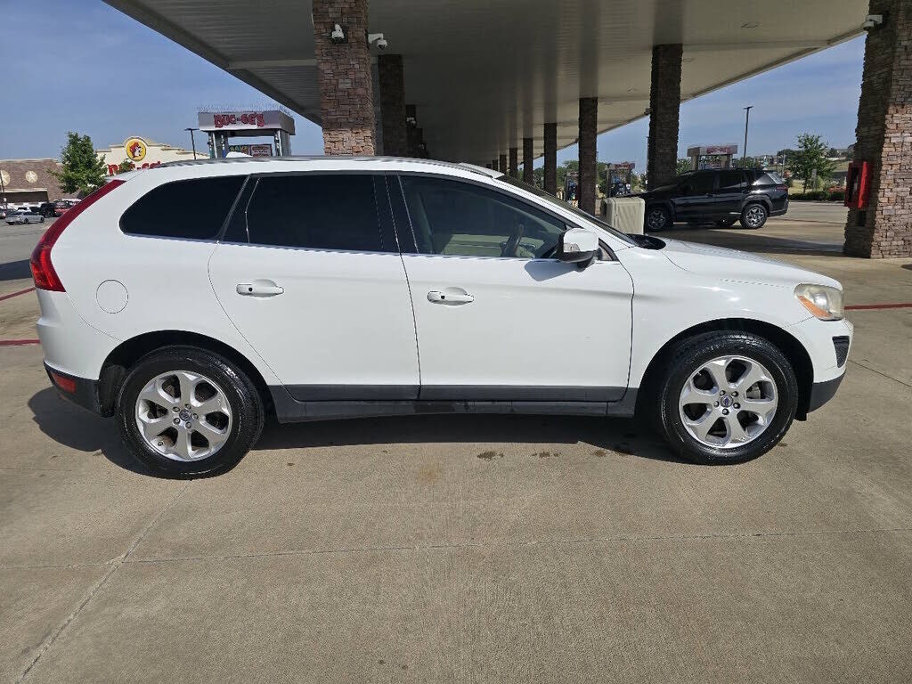 2013 VOLVO XC60