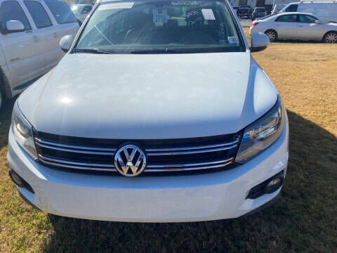 2013 VOLKSWAGEN Tiguan