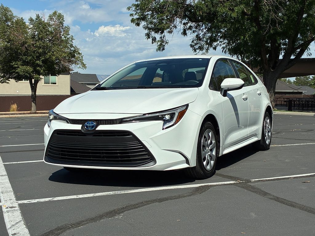 2023 TOYOTA Corolla