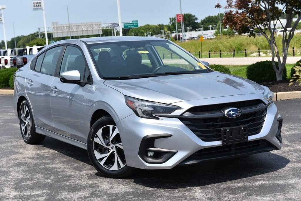 2025 SUBARU Legacy
