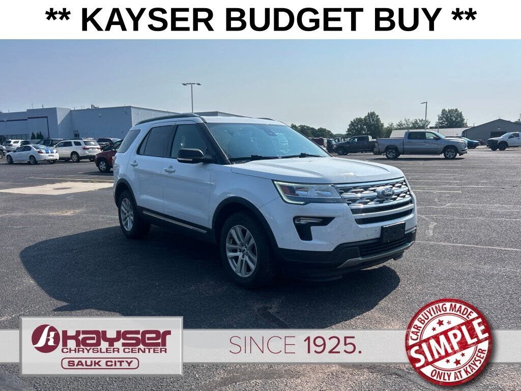 2019 FORD Explorer