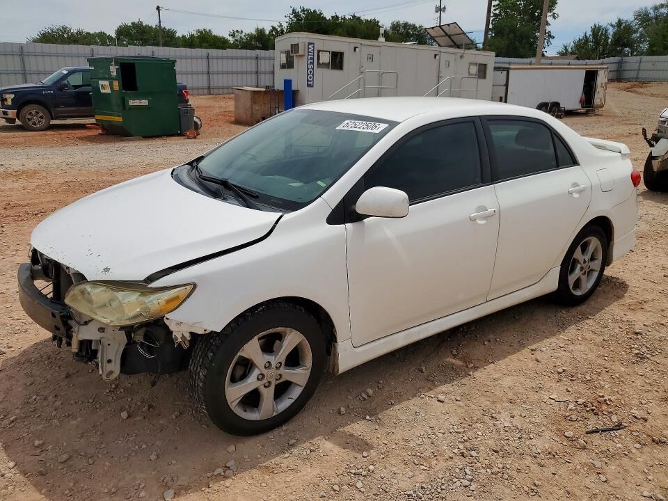 2011 TOYOTA Corolla