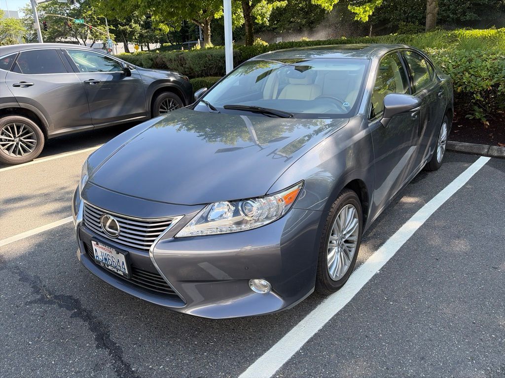 2013 LEXUS ES