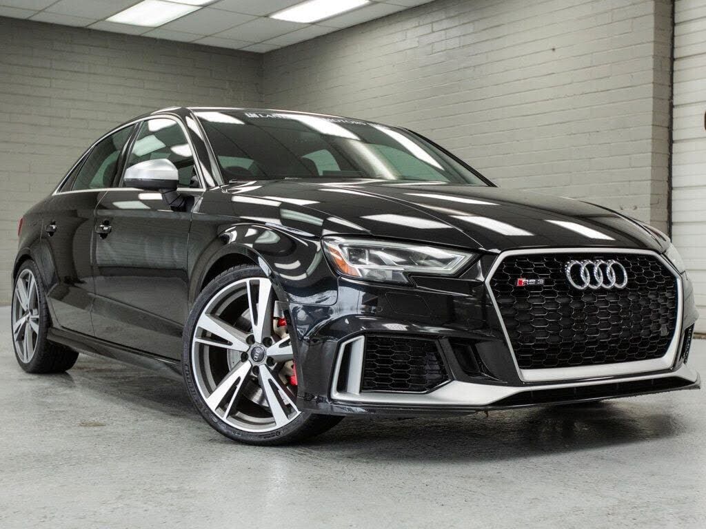 2017 AUDI RS3