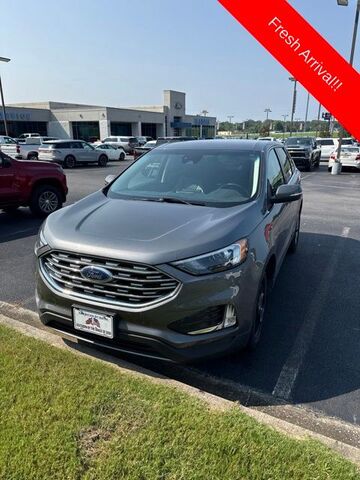 2023 FORD Edge