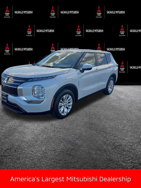 2026 MITSUBISHI Outlander