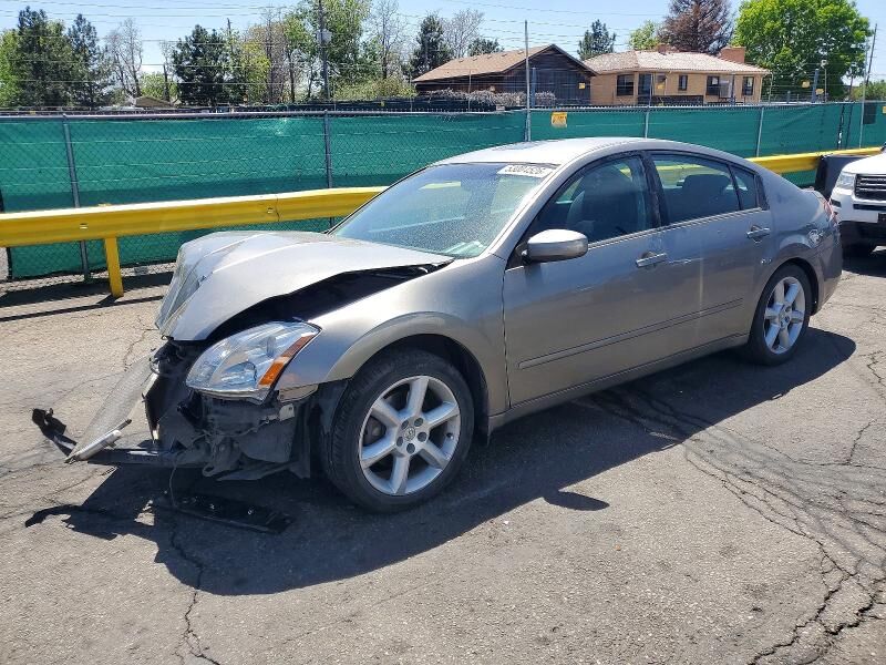 2004 NISSAN Maxima