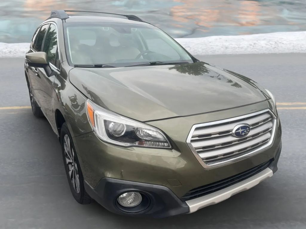 2017 SUBARU Outback
