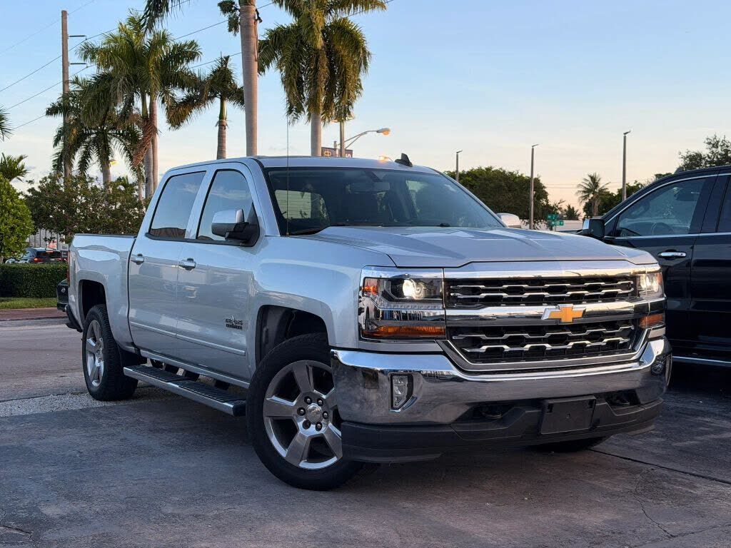 2017 CHEVROLET Silverado