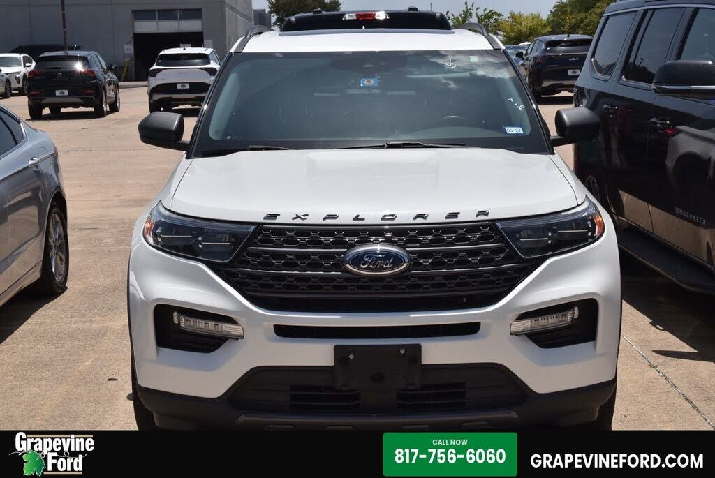 2021 FORD Explorer