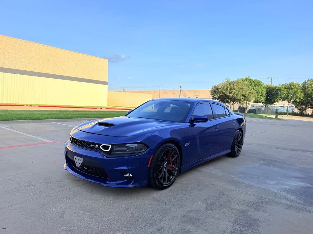 2020 DODGE Charger