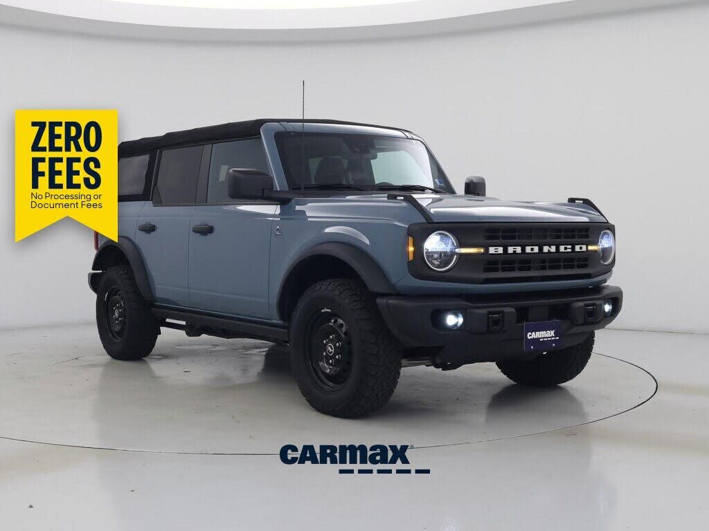 2022 FORD Bronco