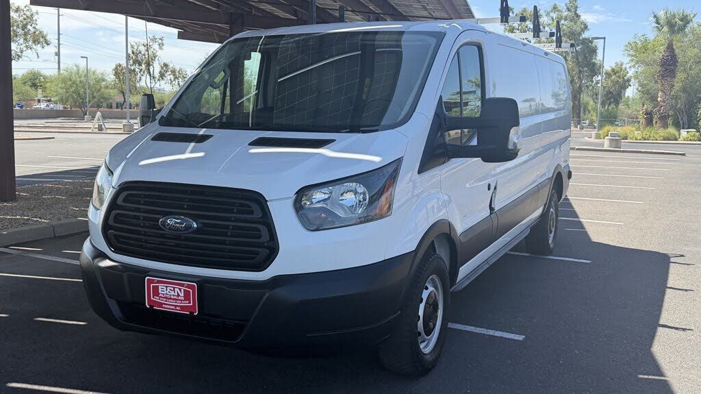 2019 FORD Transit