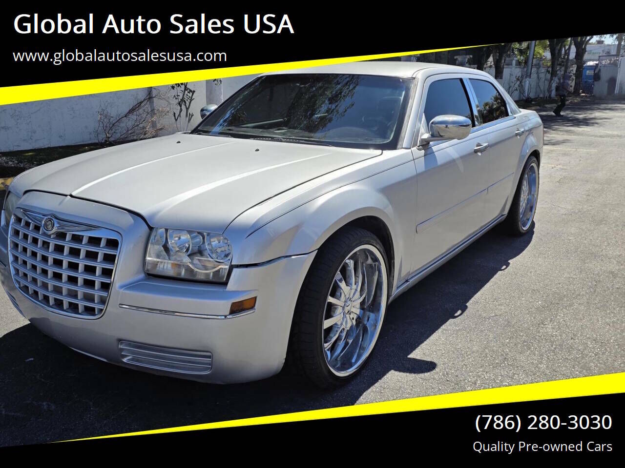 2005 CHRYSLER 300