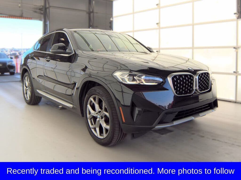 2025 BMW X4