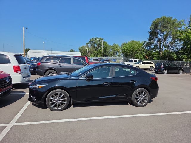 2018 MAZDA Mazda3