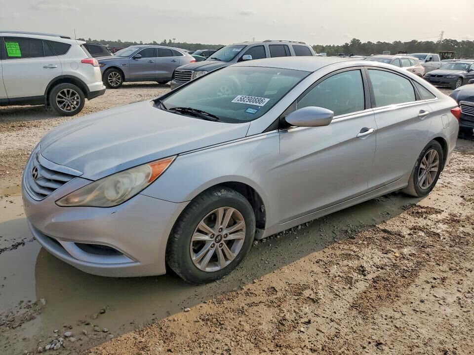 2011 HYUNDAI Sonata
