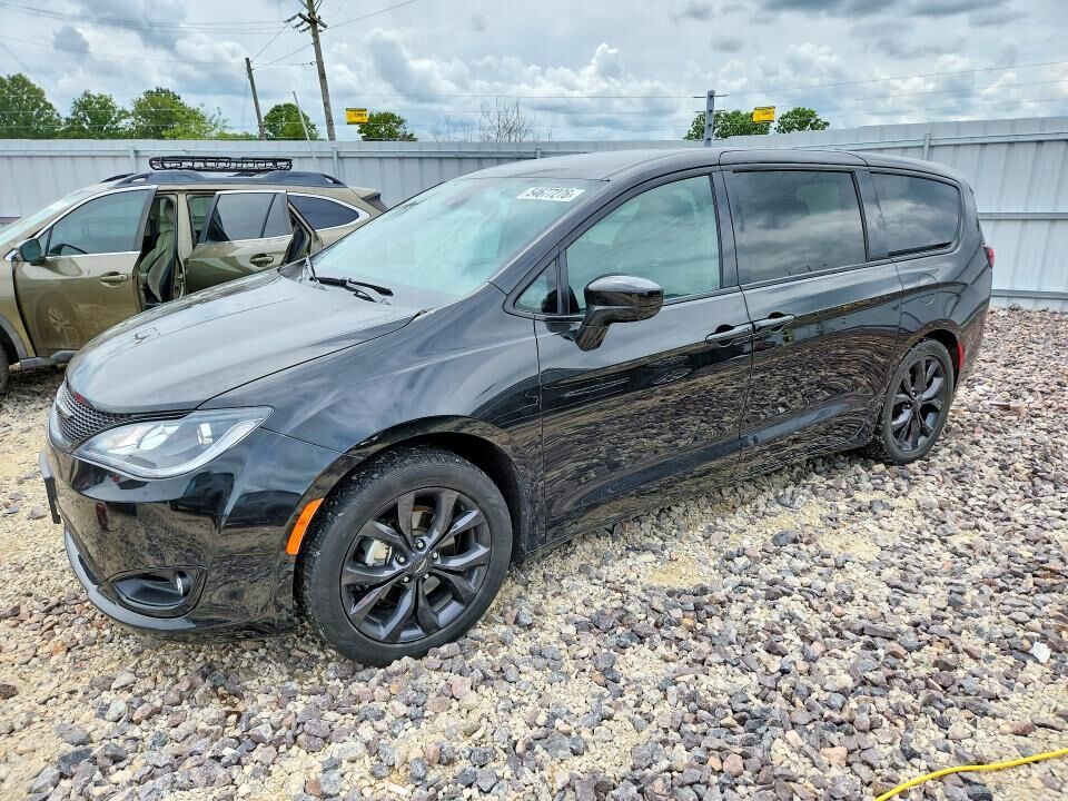 2019 CHRYSLER Pacifica