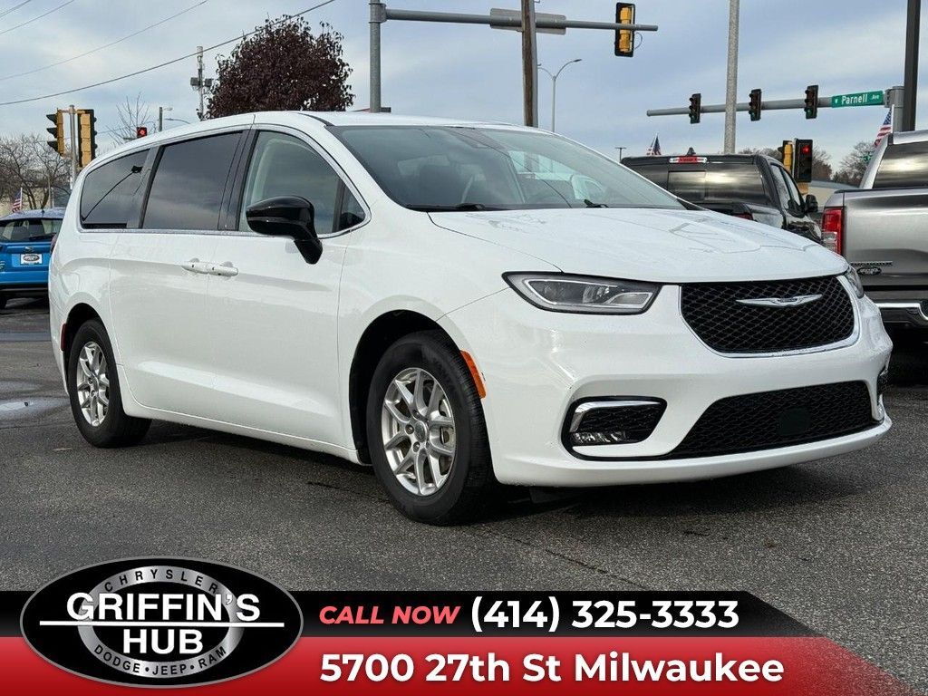 2024 CHRYSLER Pacifica