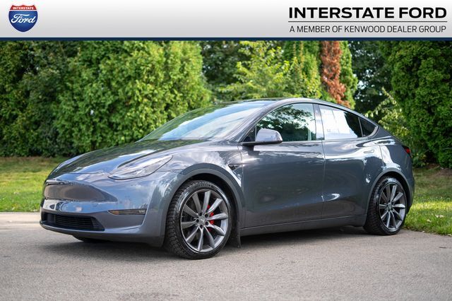 2021 TESLA Model Y