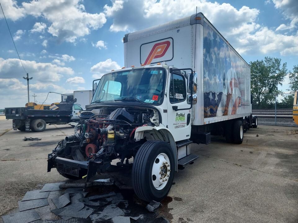 2009 FREIGHTLINER M2