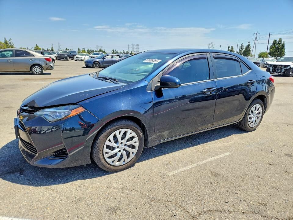 2017 TOYOTA Corolla