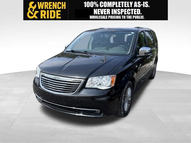 2014 CHRYSLER Town and Country