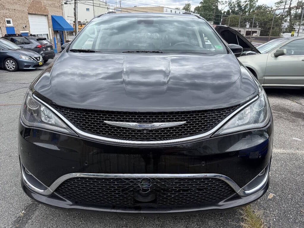 2018 CHRYSLER Pacifica
