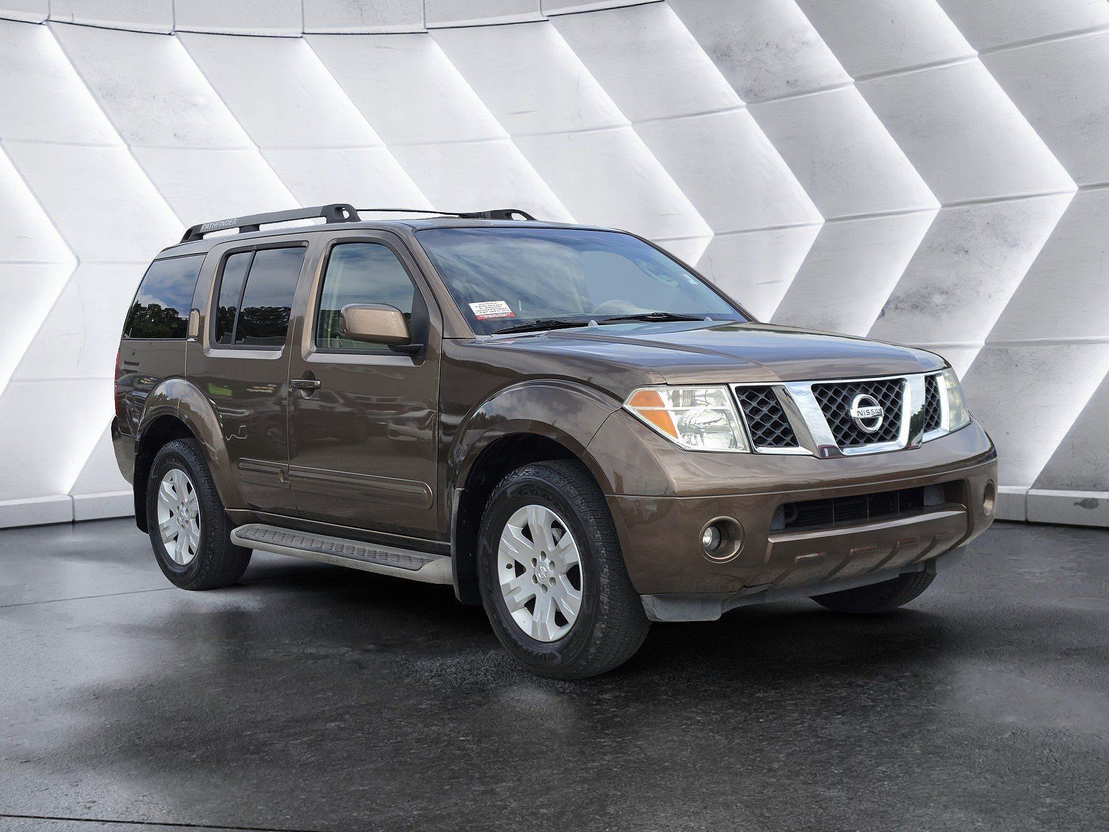 2005 NISSAN Pathfinder