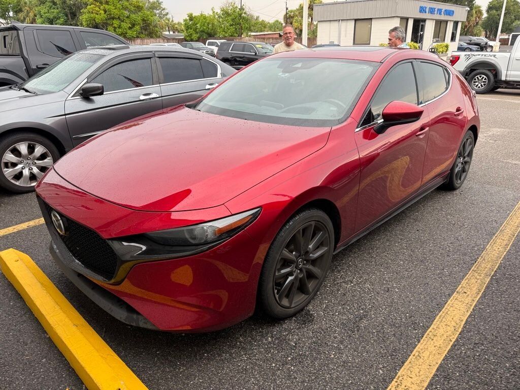2023 MAZDA Mazda3