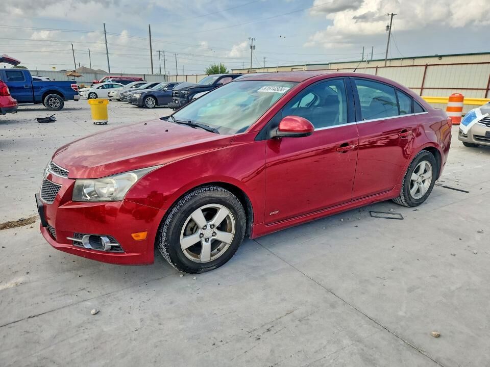 2013 CHEVROLET Cruze