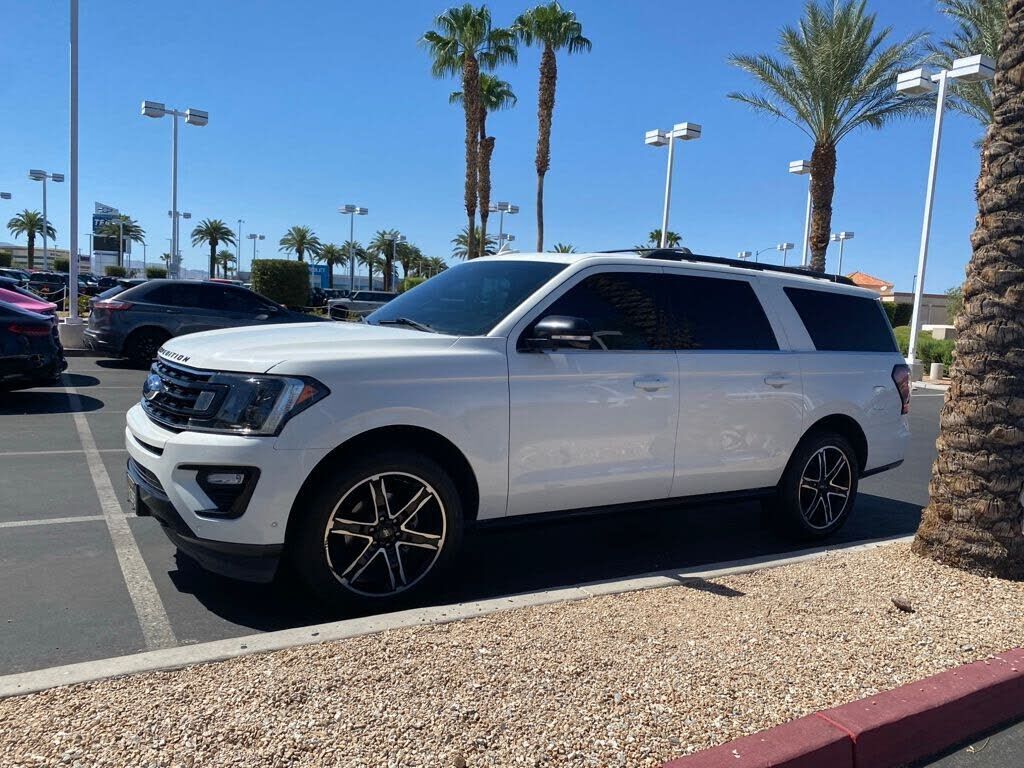 2021 FORD Expedition