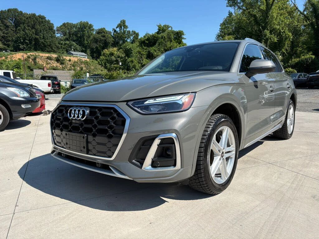 2023 AUDI Q5 e