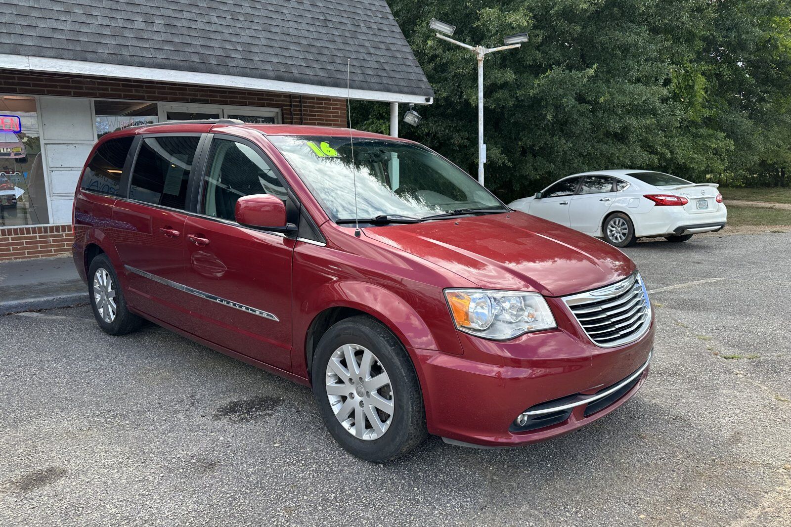 2016 CHRYSLER Town and Country
