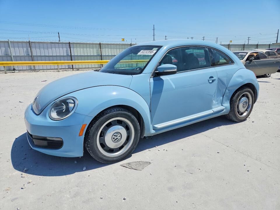 2012 VOLKSWAGEN Beetle
